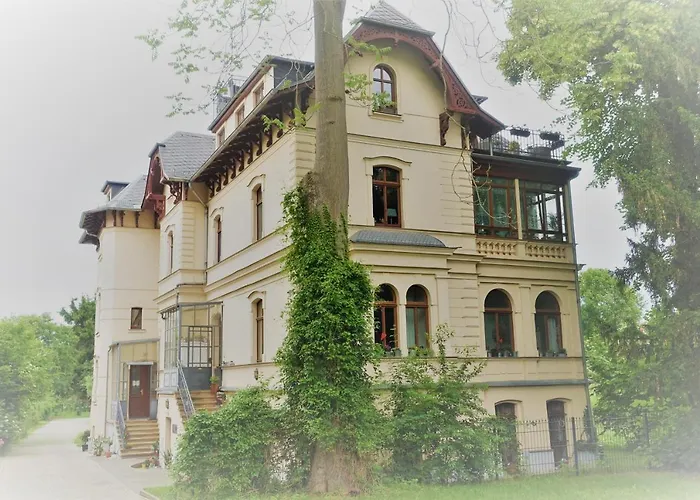 Villa Moser - Ferienwohnung Mit Terrasse